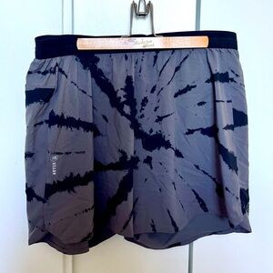 Men’s running shorts: Roark Alta 5”